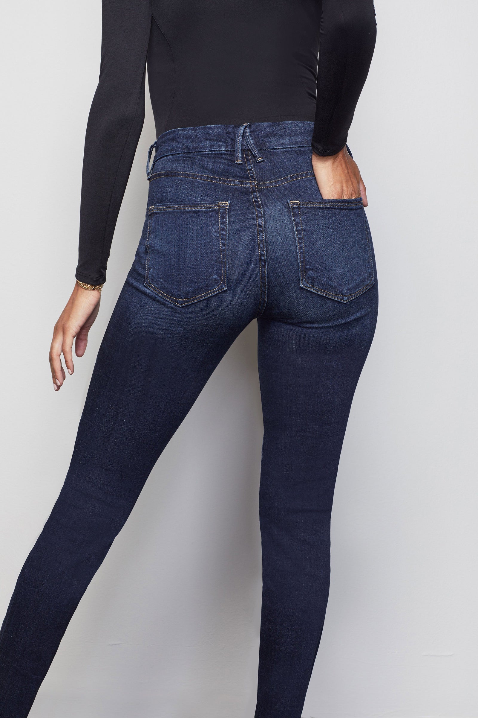 model: Size 0 |