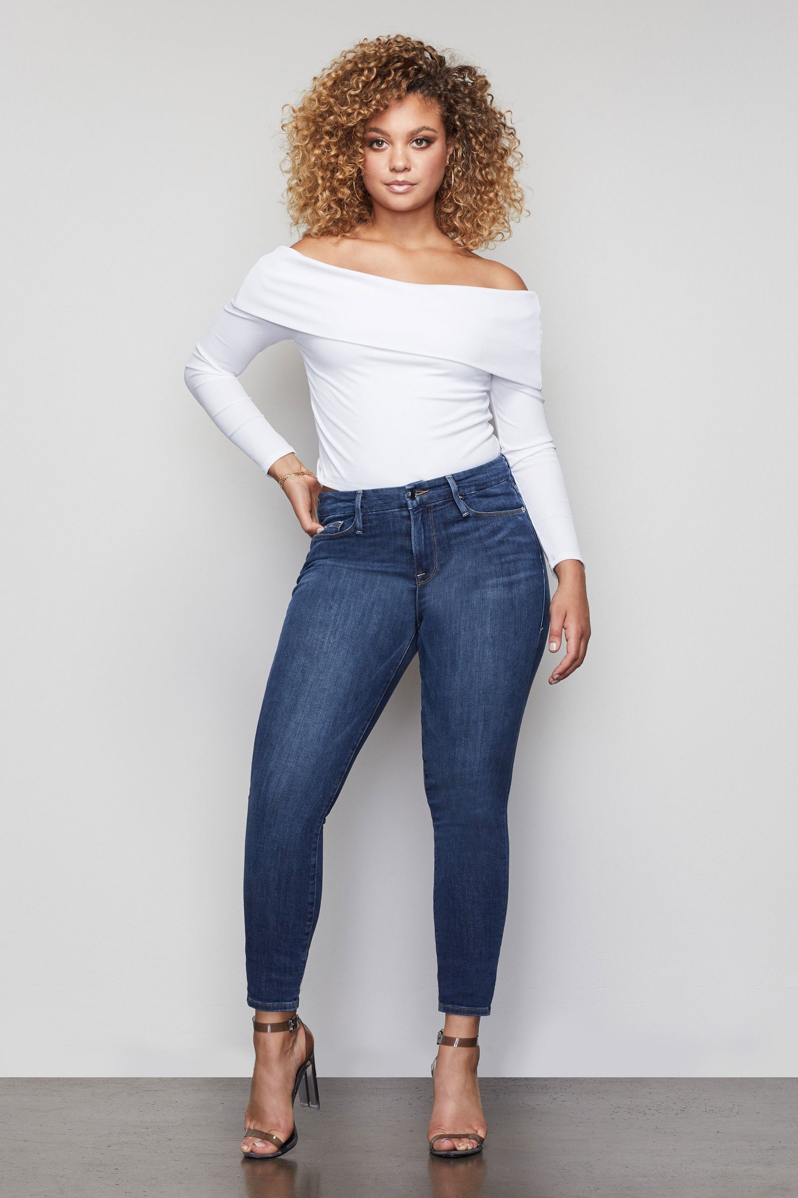 model: Size 8 |