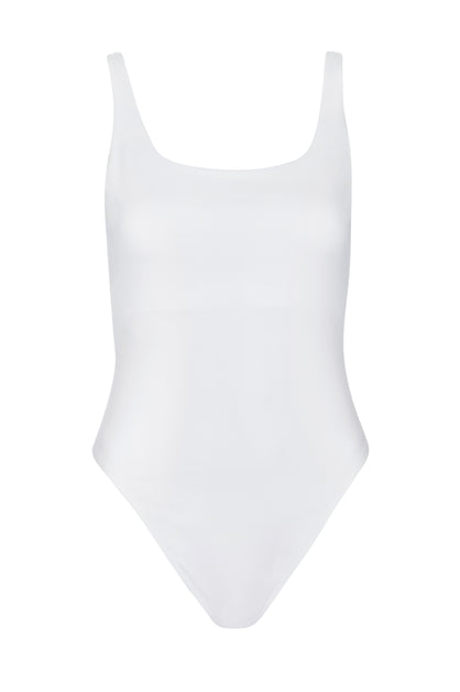 model: Size 0 |