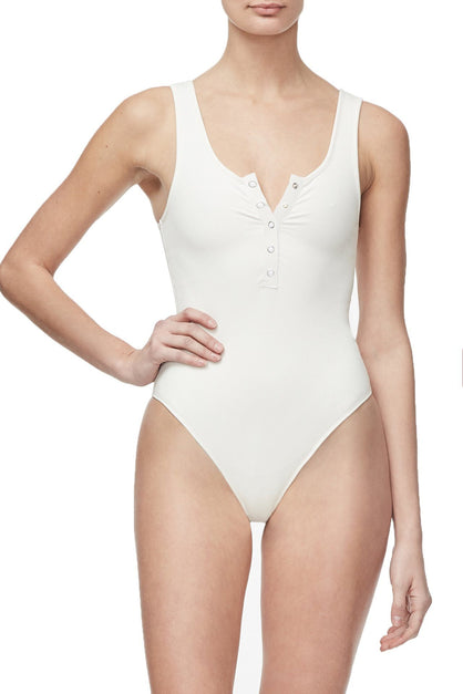model: Size 0 |