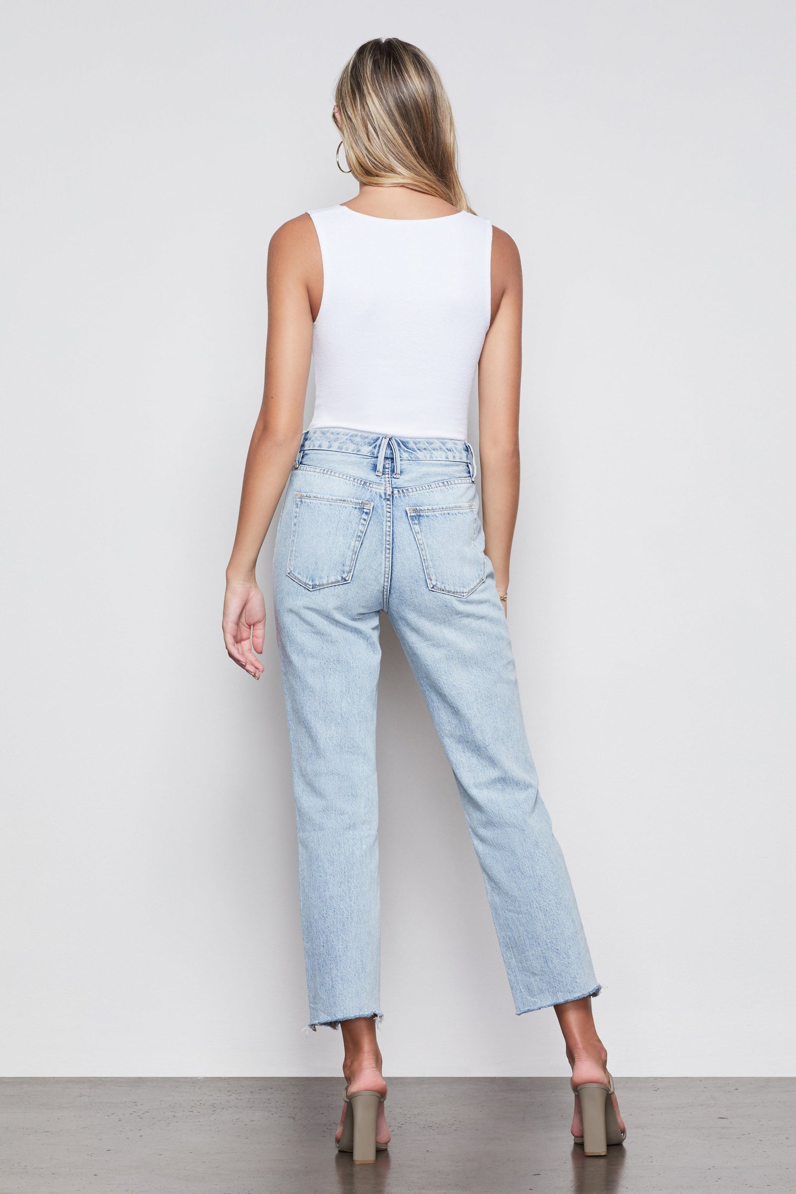 model: Size 0 |