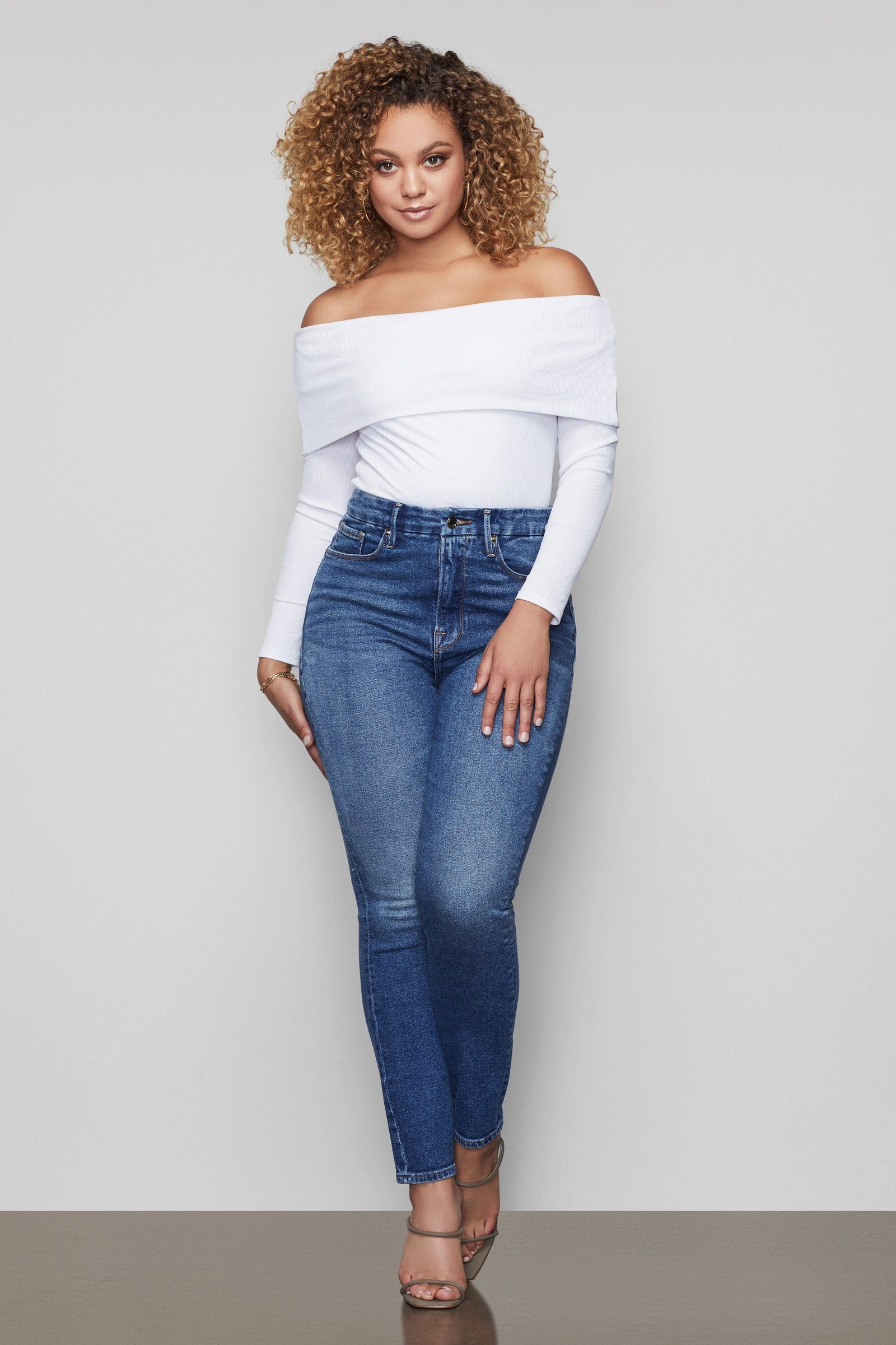 model: Size 8 |