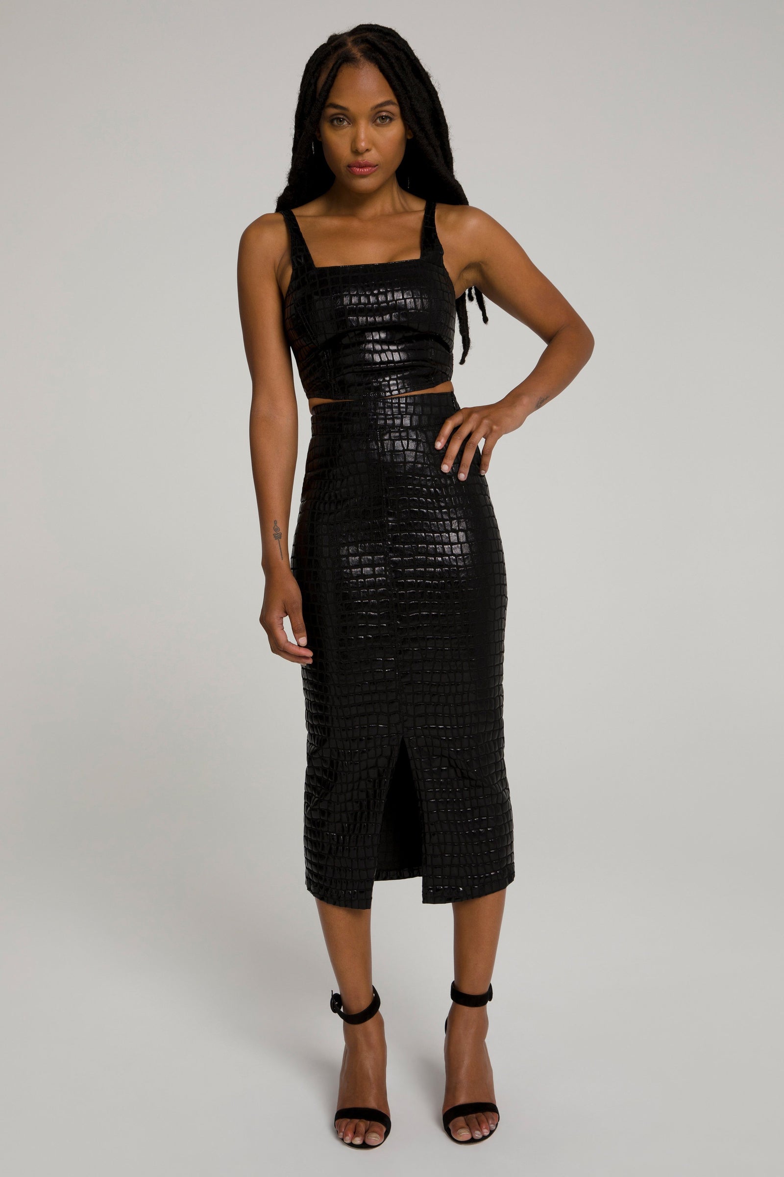 model: Size 0 |