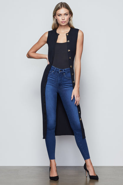 model: Size 0 |