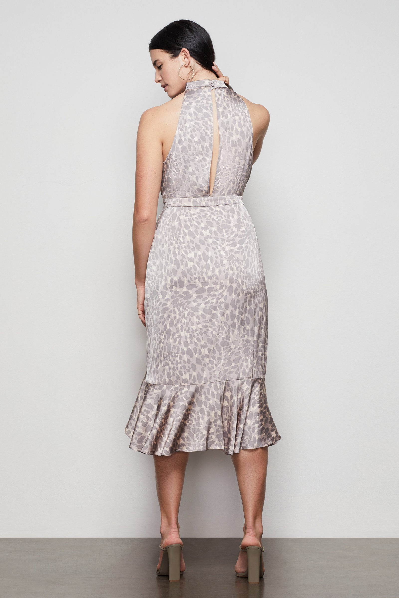 model: Size 8 |