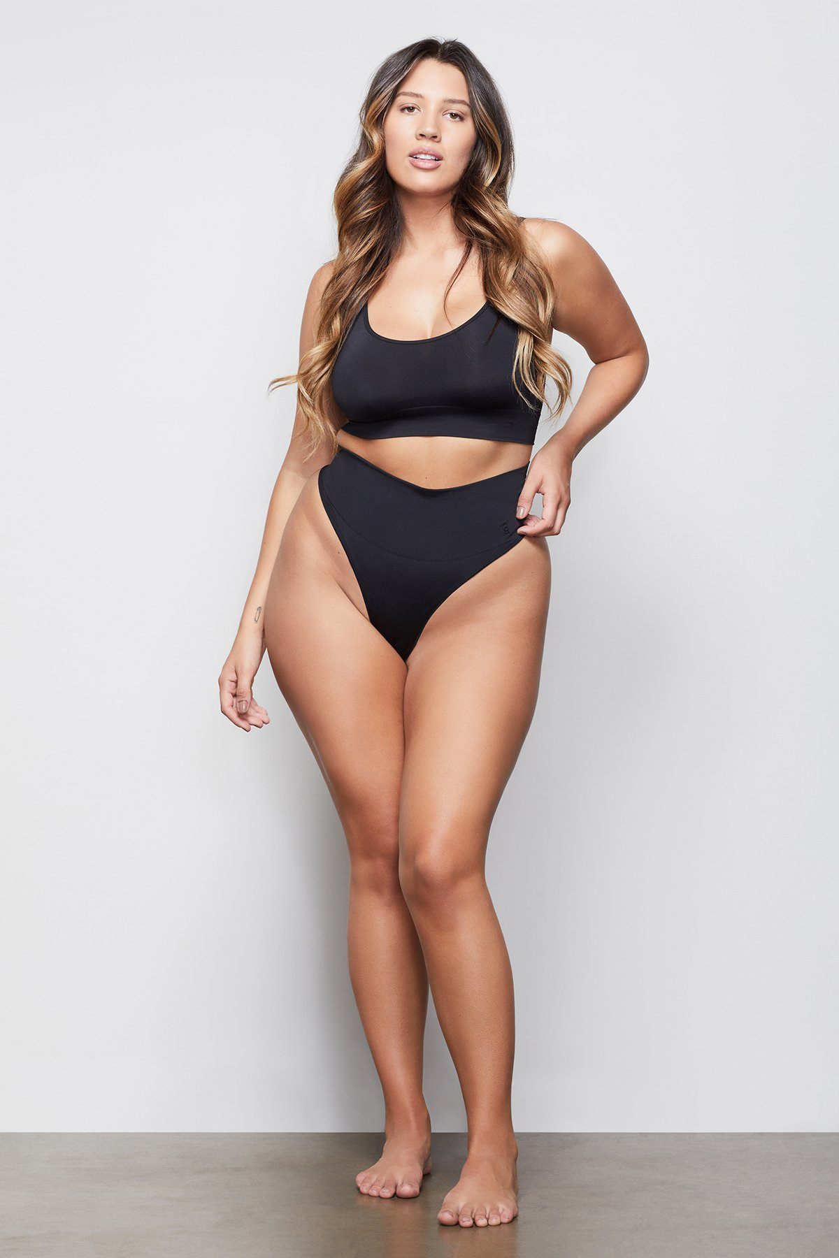 model: Size 8 |