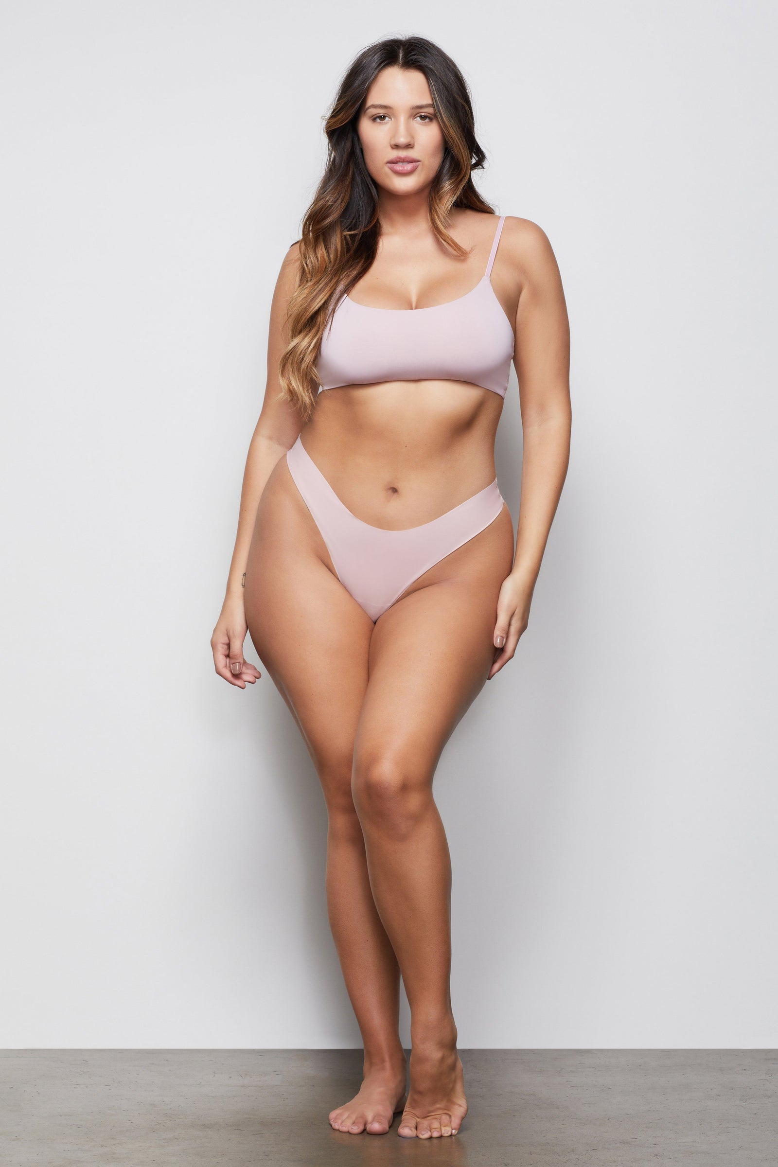 model: Size 8 |
