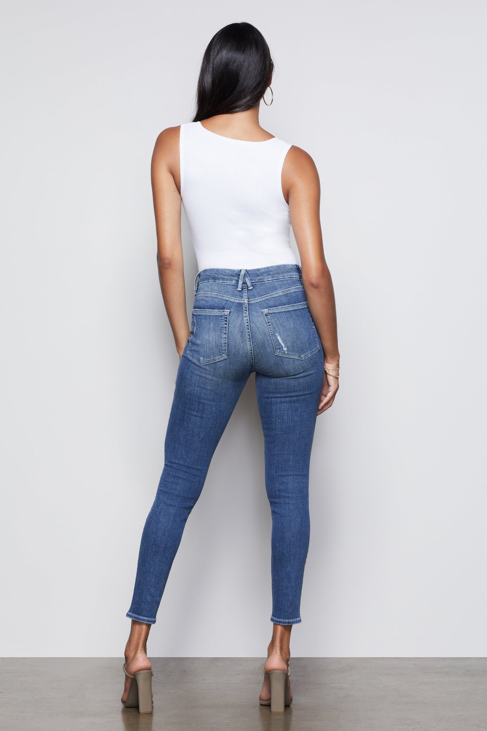 model: Size 0 |