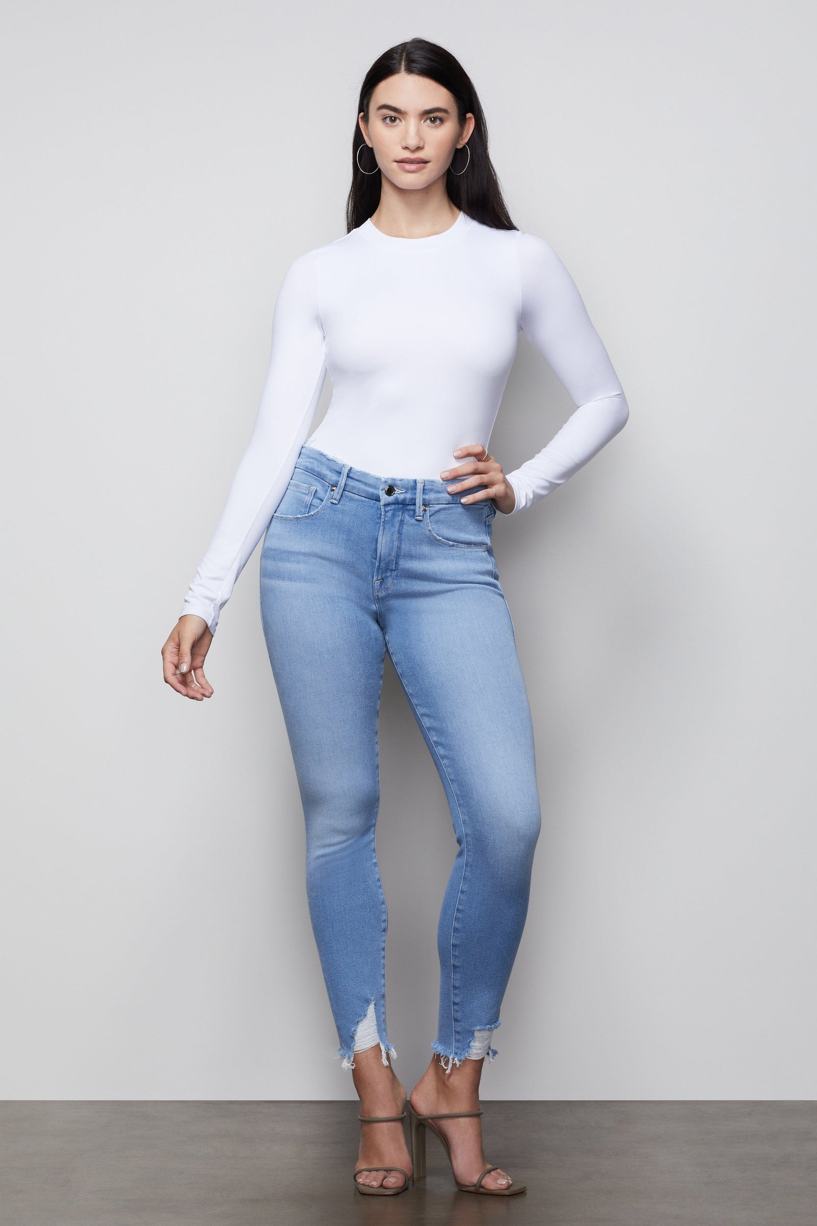 model: Size 8 |