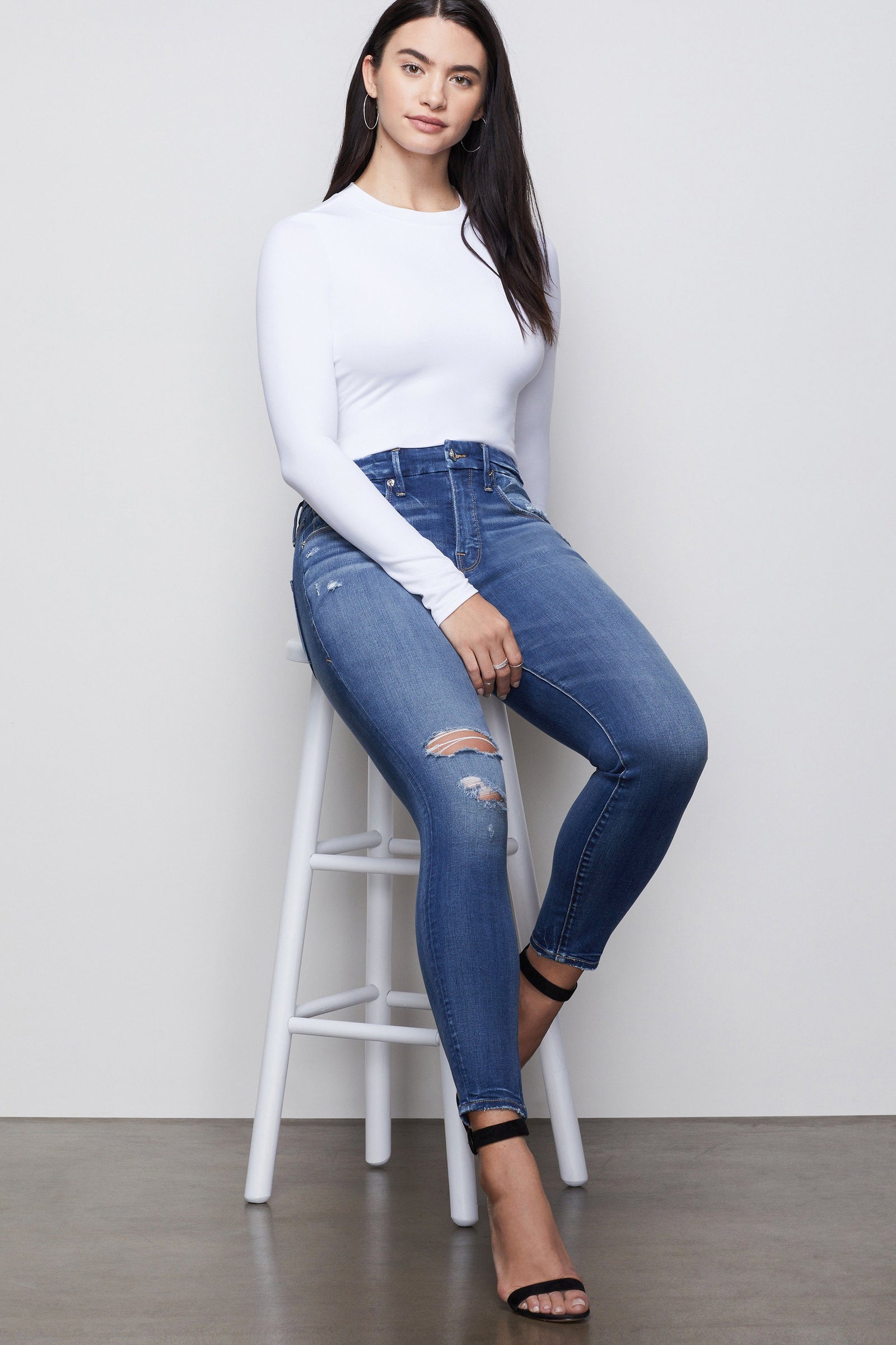 model: Size 8 |