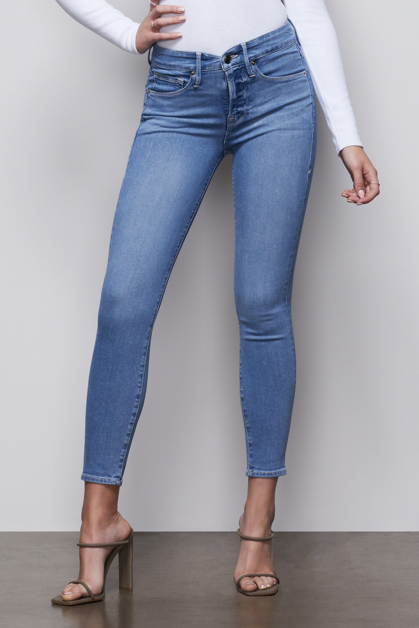model: Size 0 |