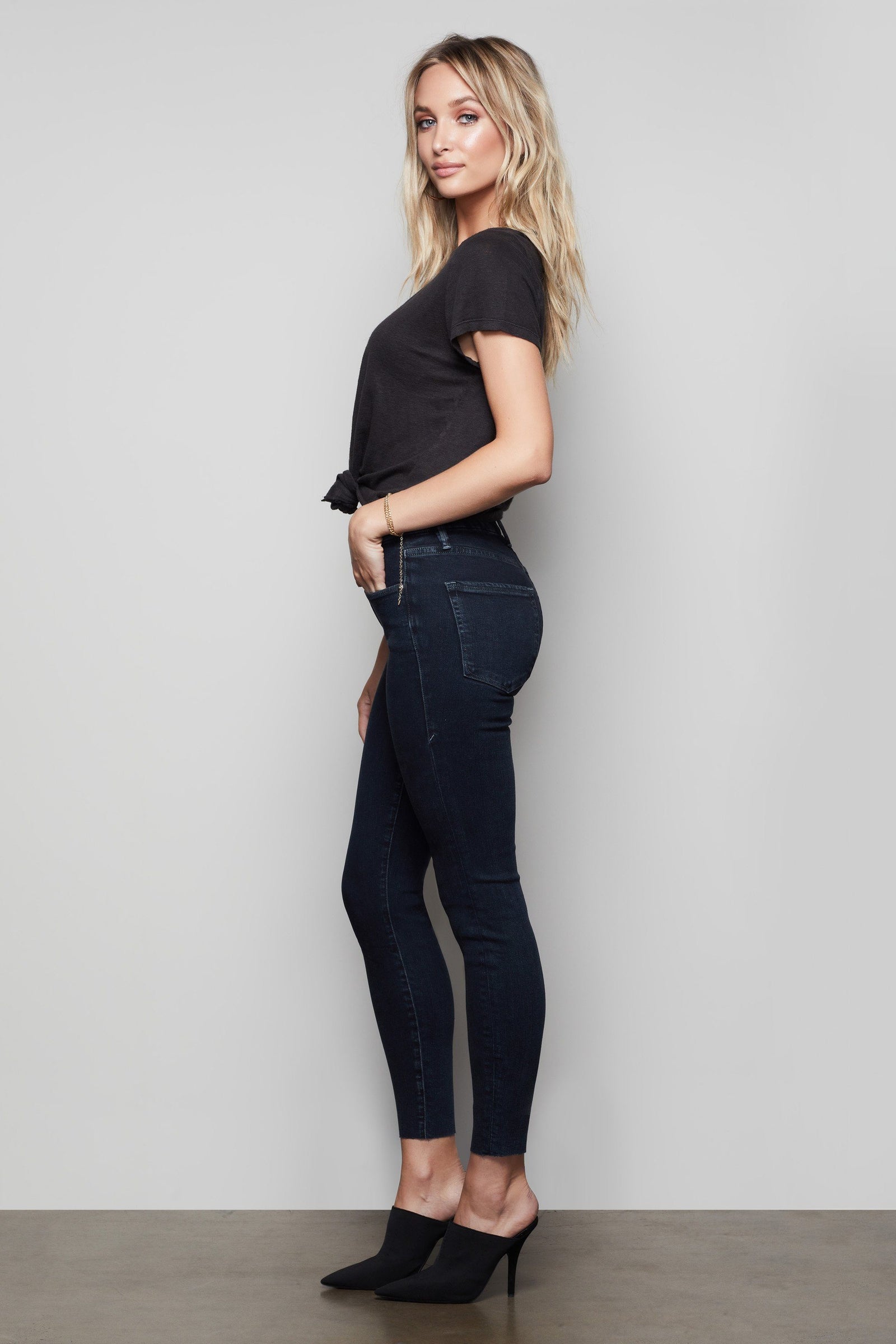 model: Size 0 |