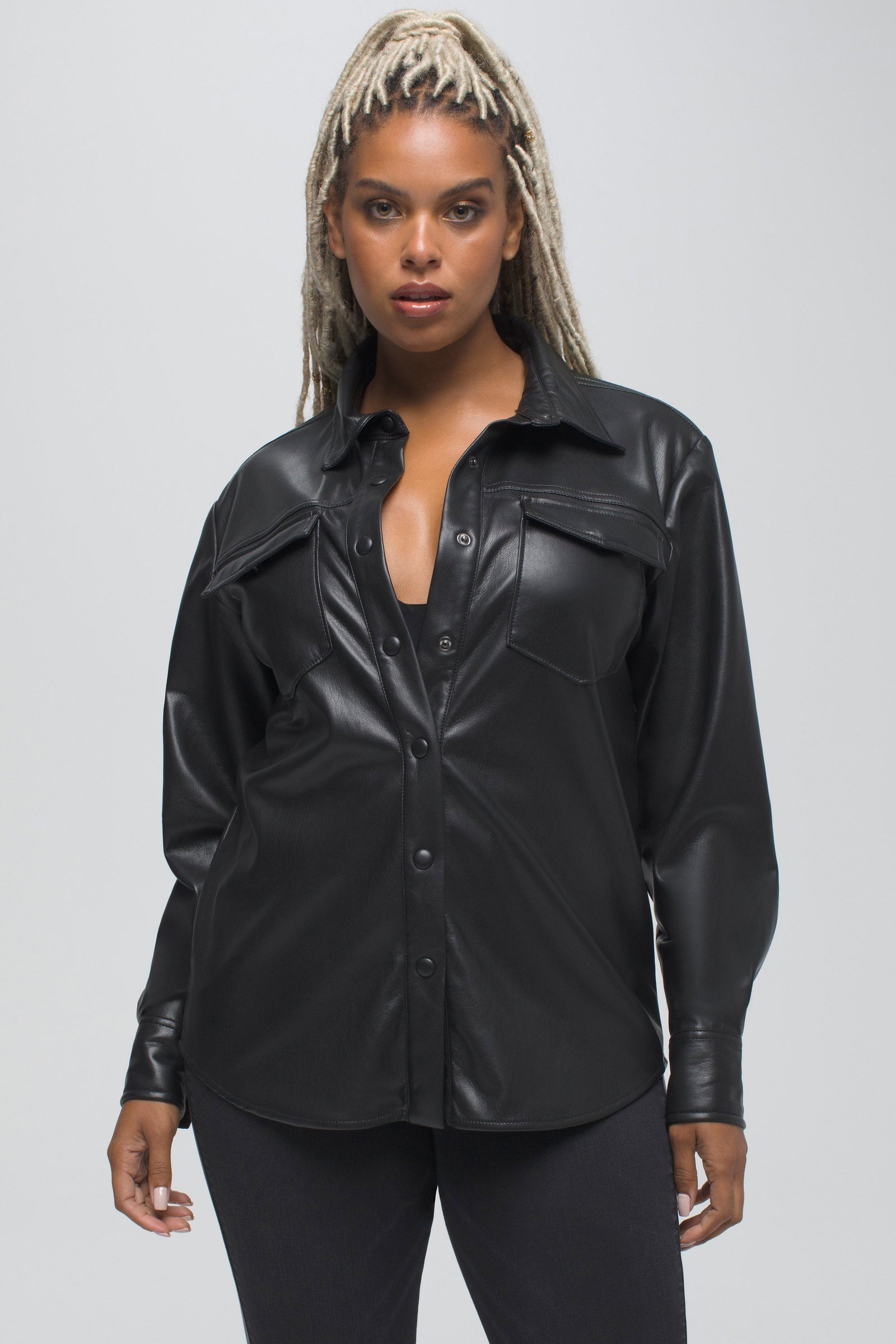 model: Size 8 |