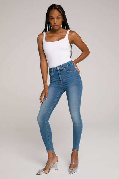 model: Size 0 |