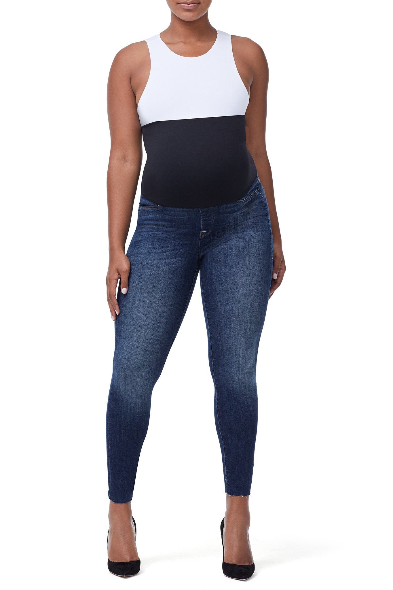 model: Size 8 |