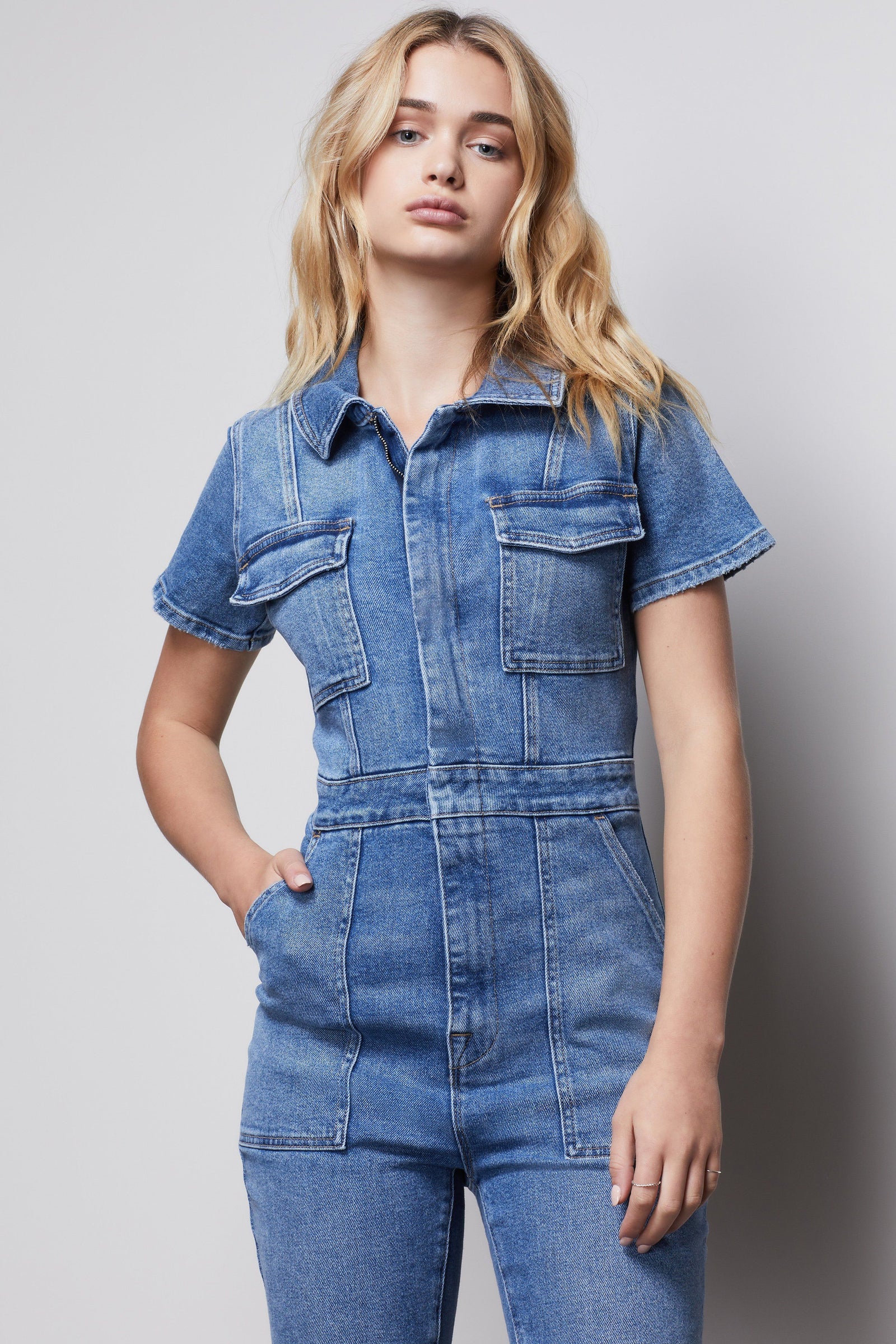 model: Size 0 |