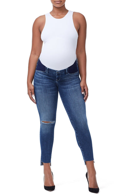 model: Size 8 |
