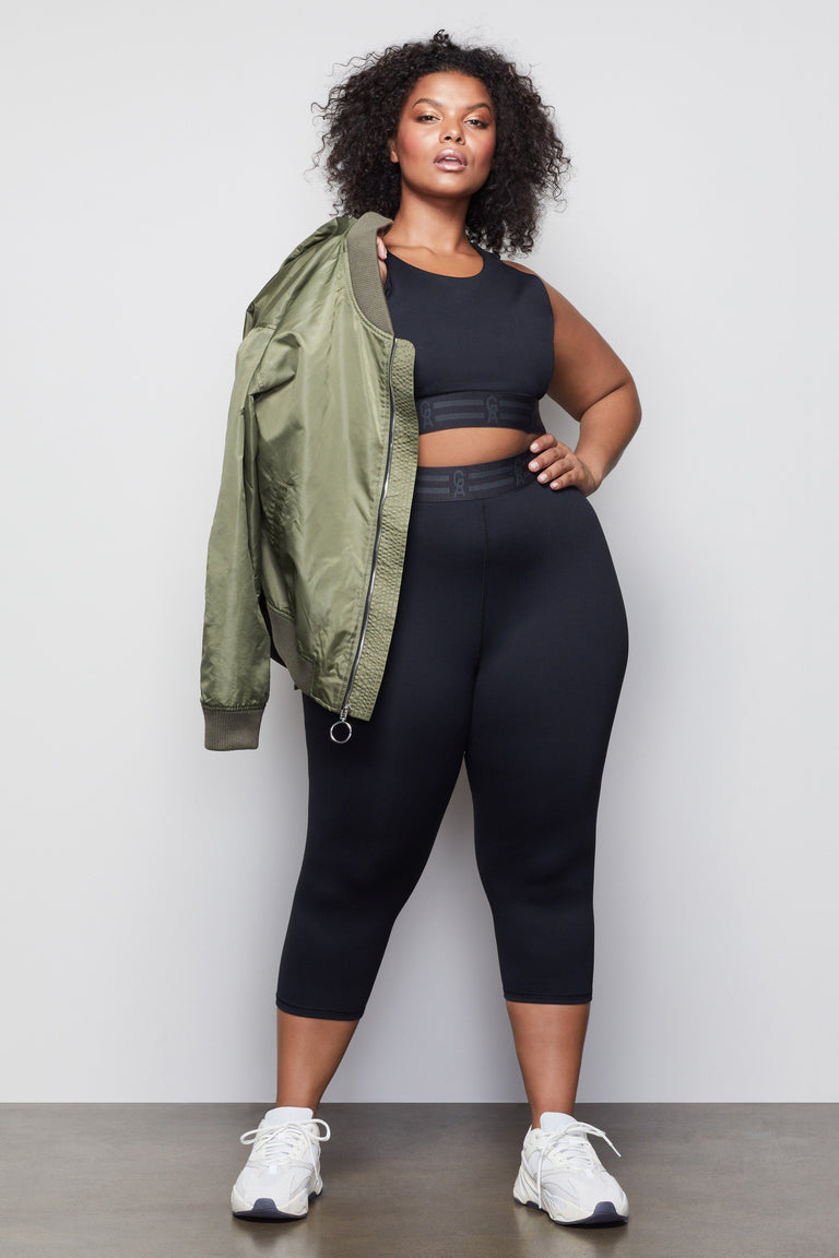 Are Capri Leggings Out Of Style? – solowomen