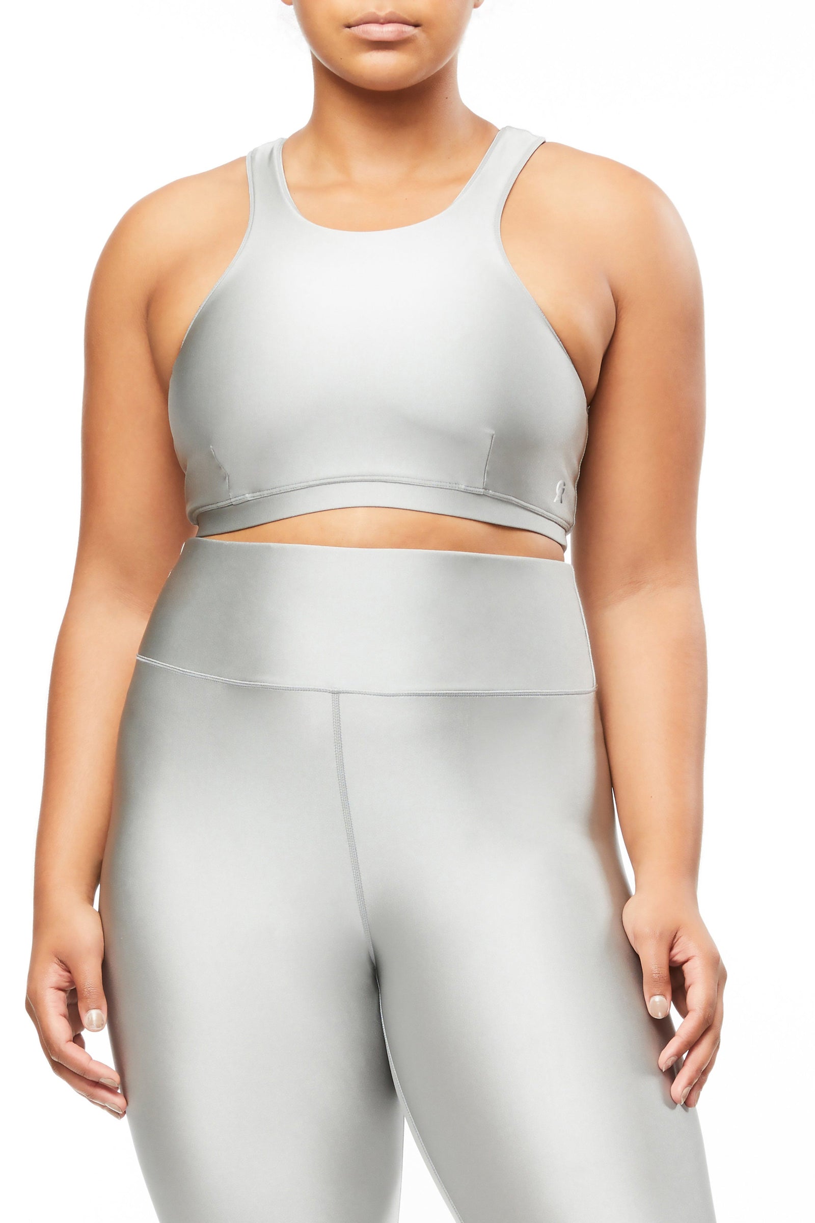 model: Size 8 |