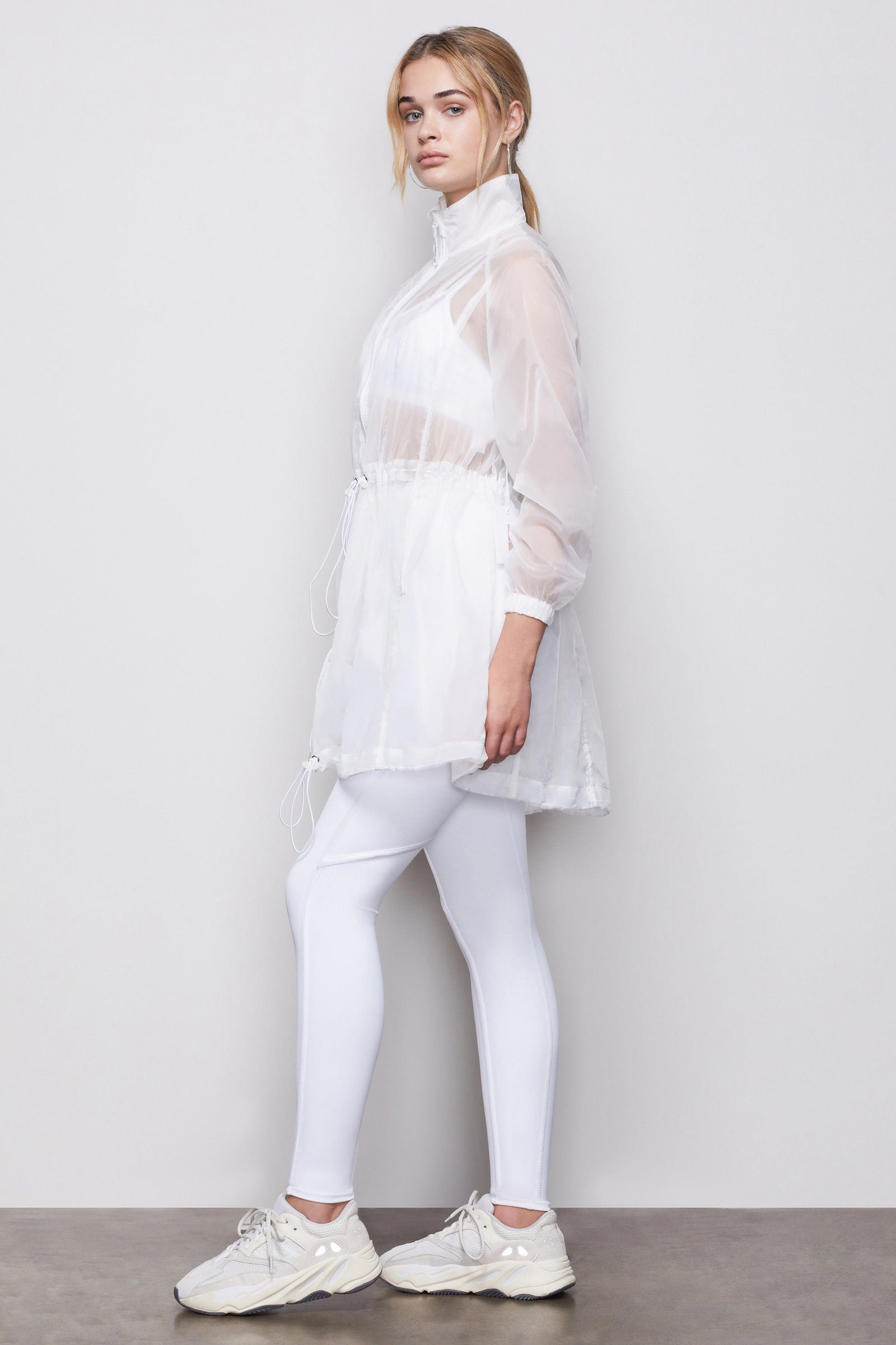 model: Size 0 |