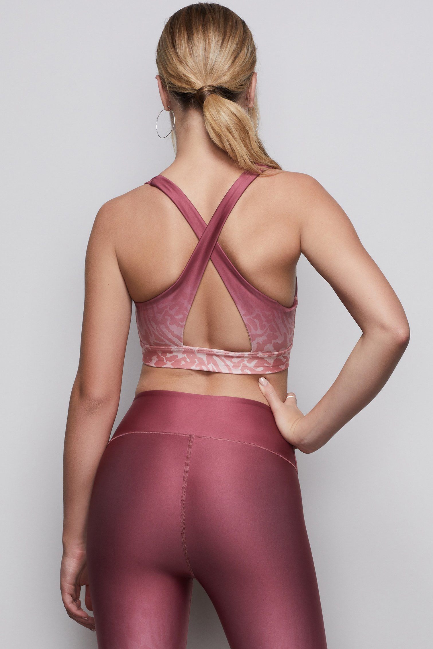 model: Size 0 |