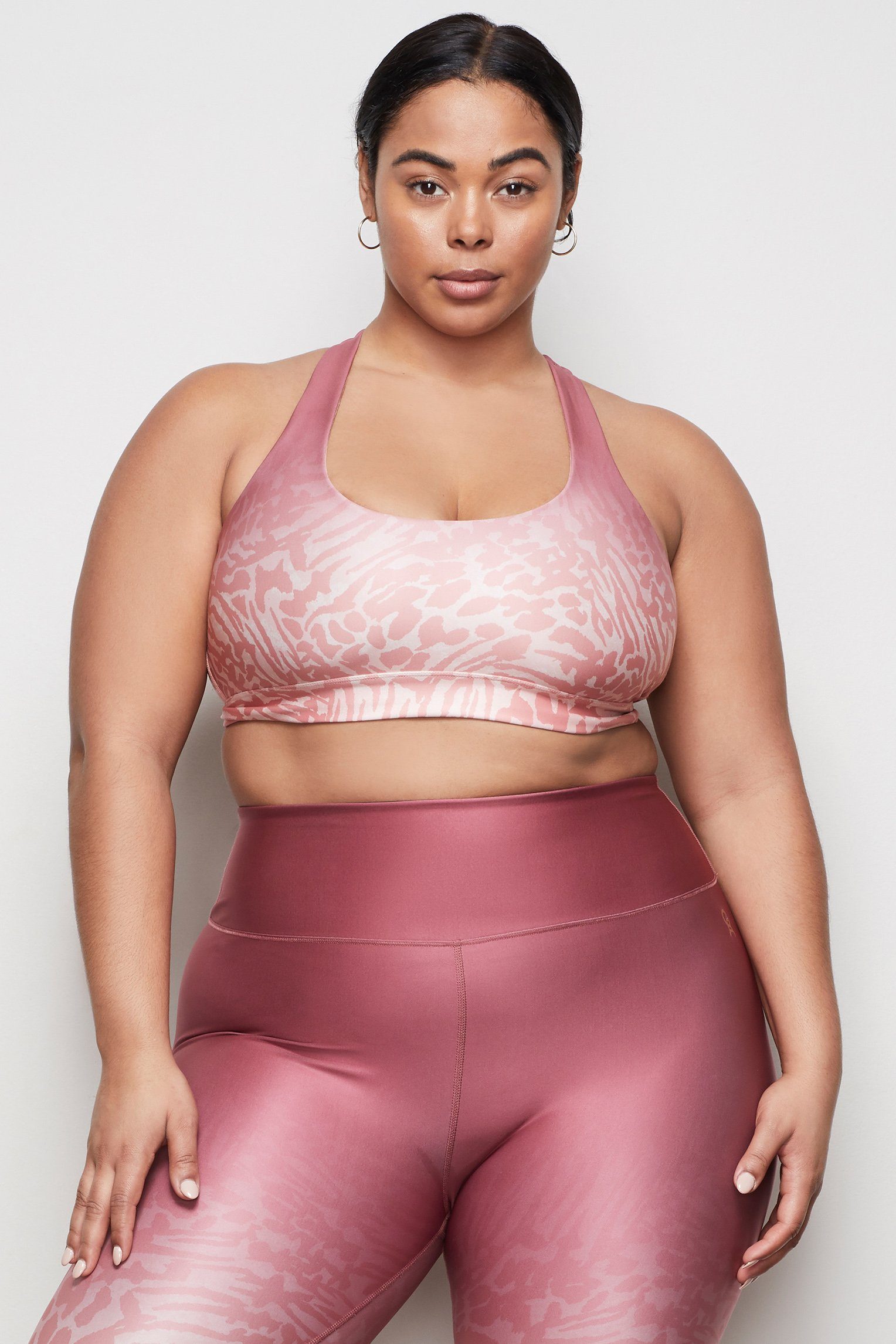 model: Size 8 |