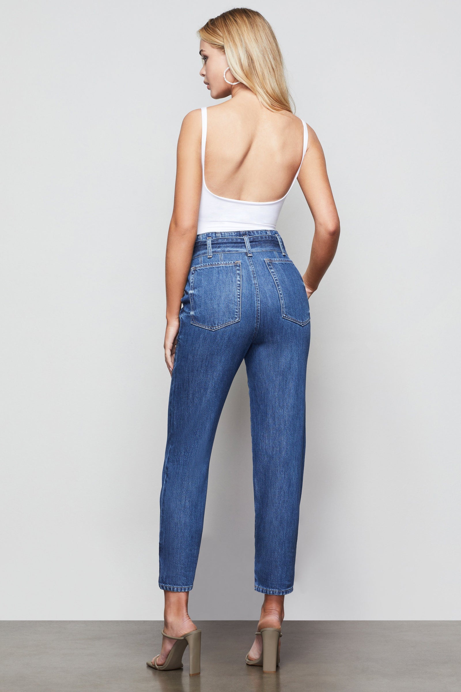 model: Size 0 |