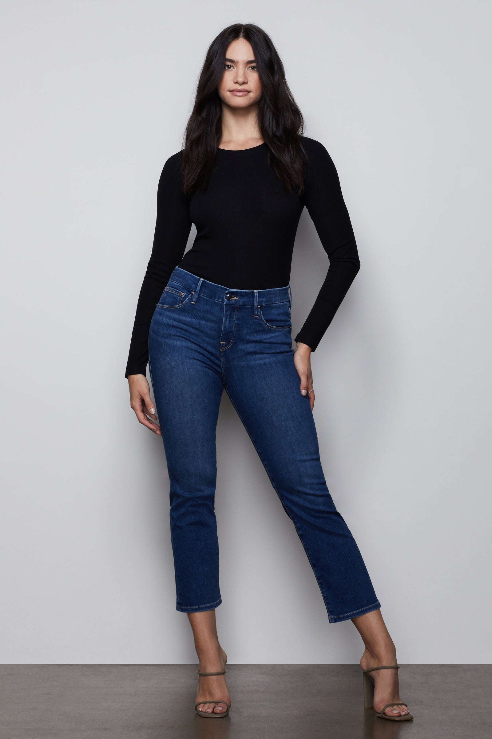model: Size 8 |