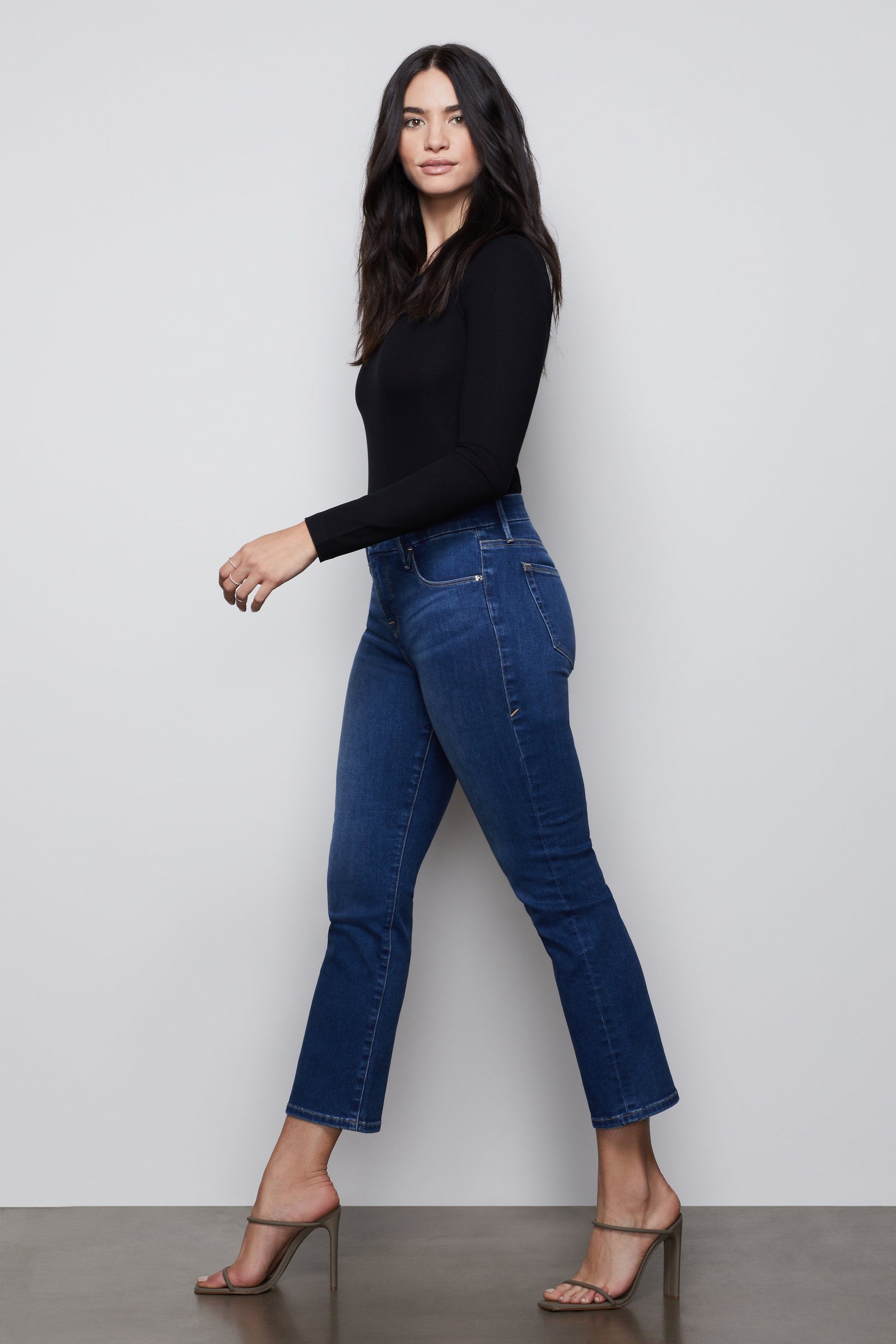 model: Size 8 |