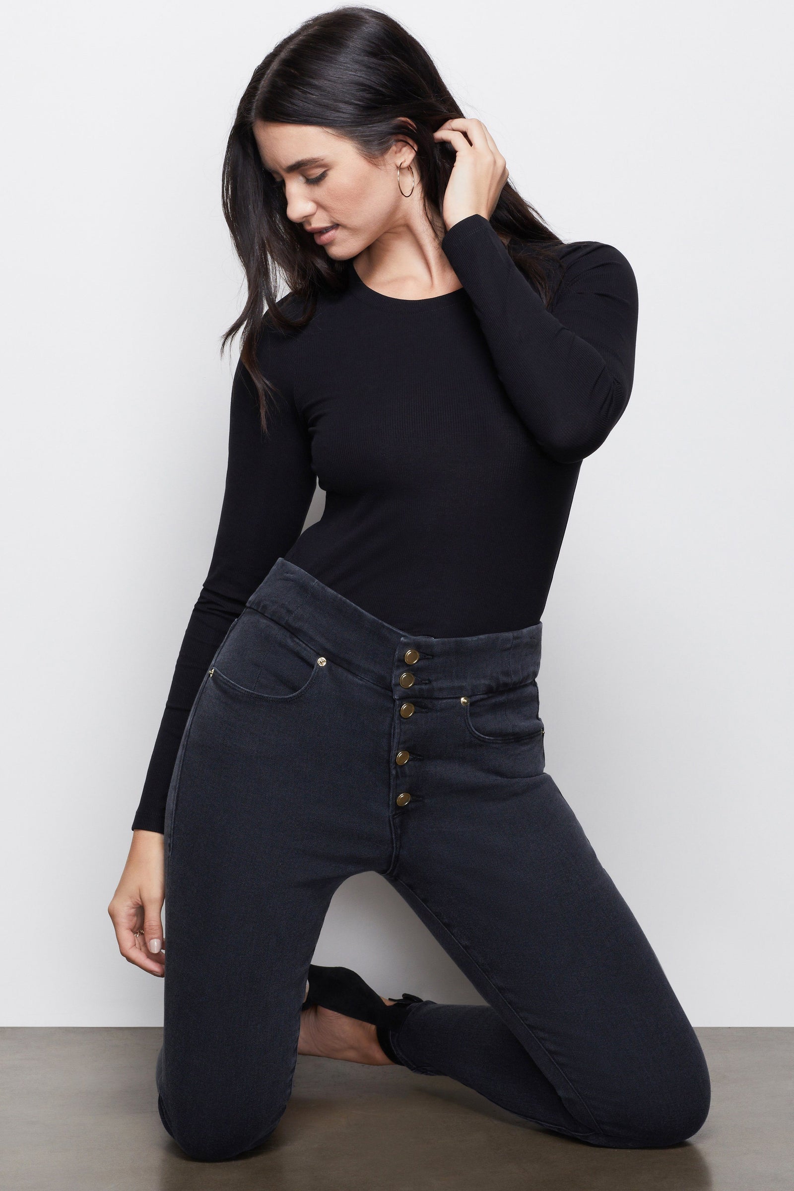 model: Size 8 |