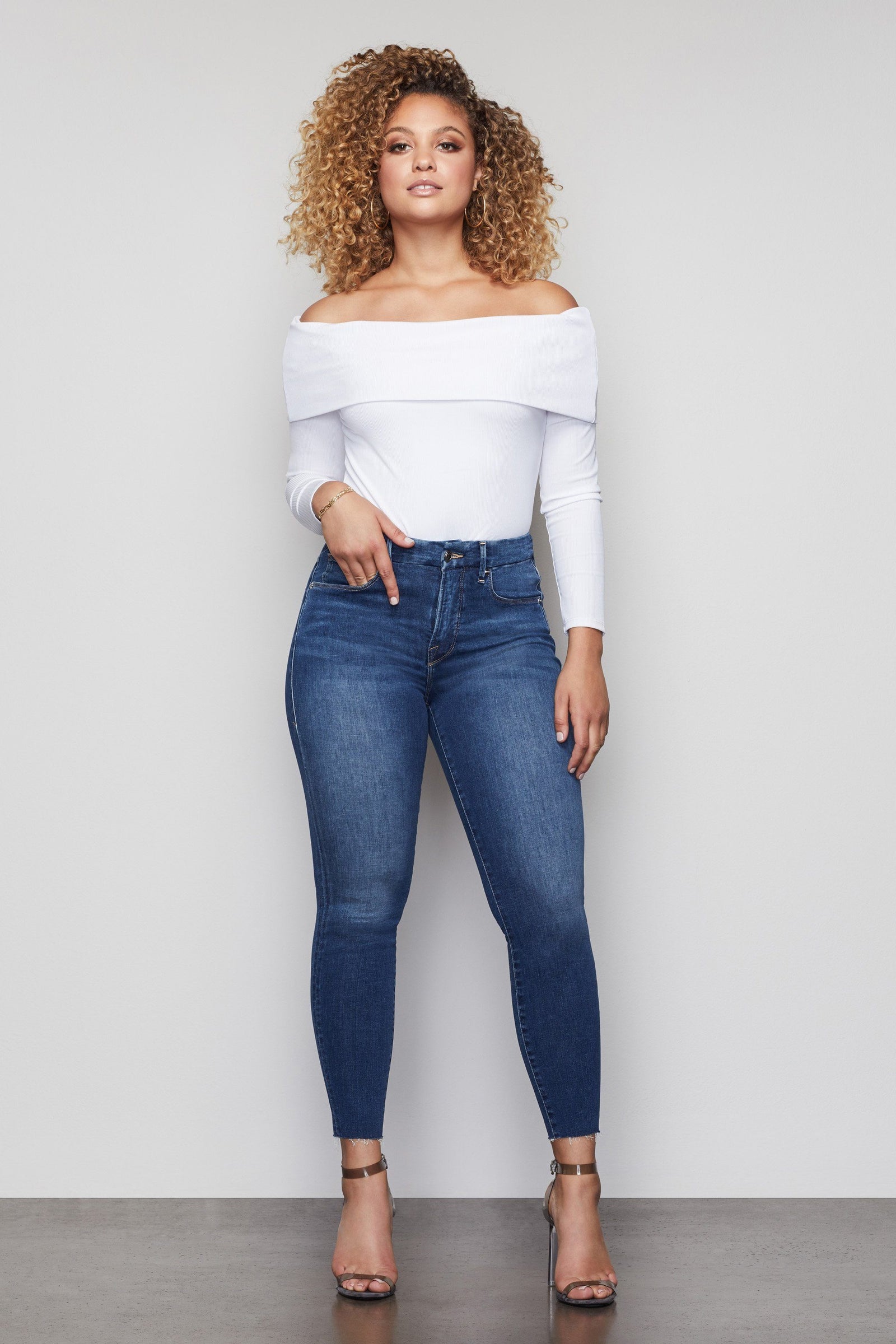 model: Size 8 |