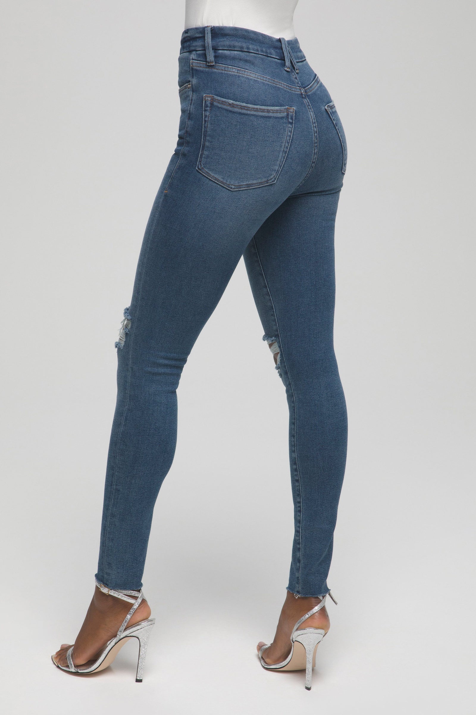 model: Size 0 |