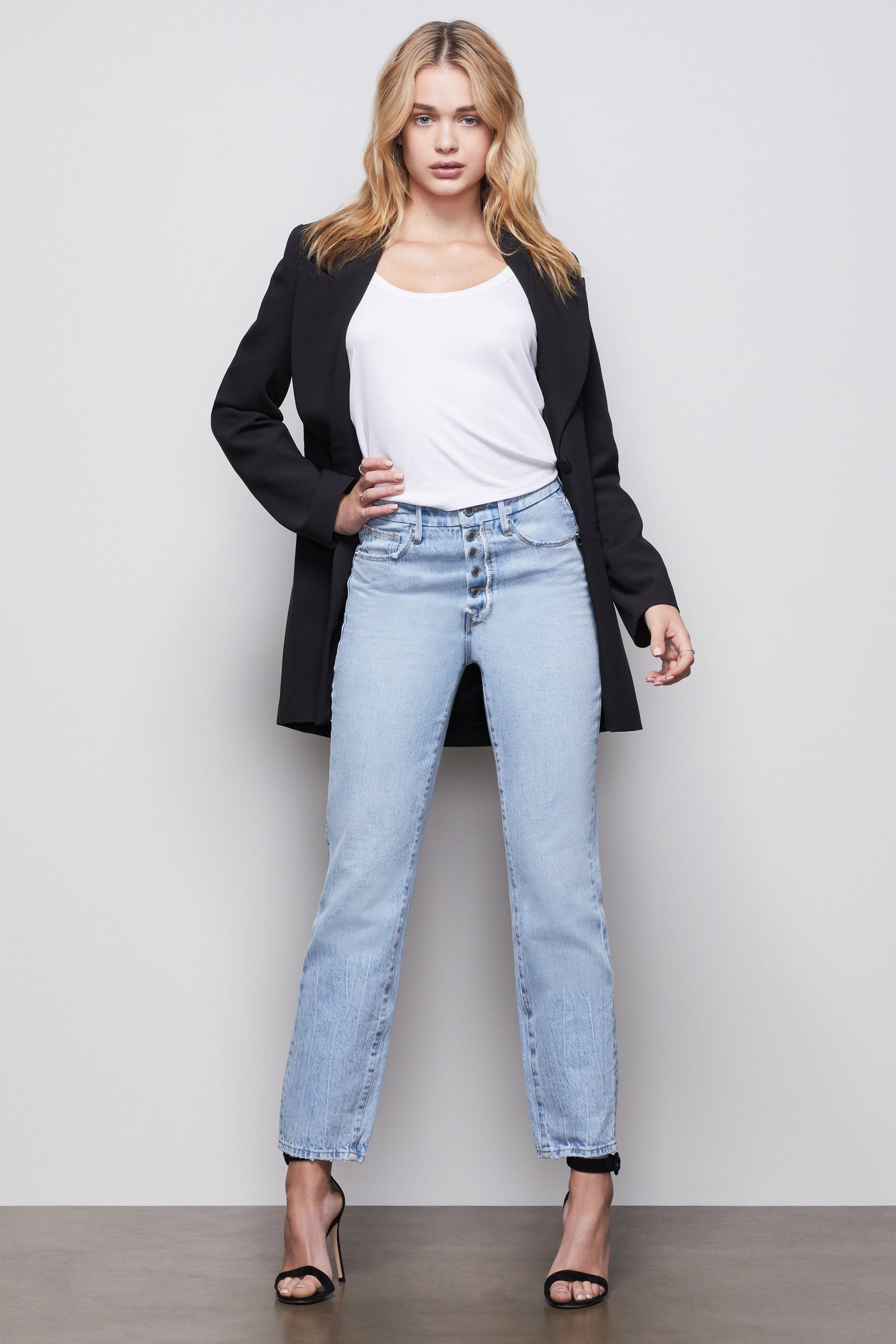model: Size 0 |
