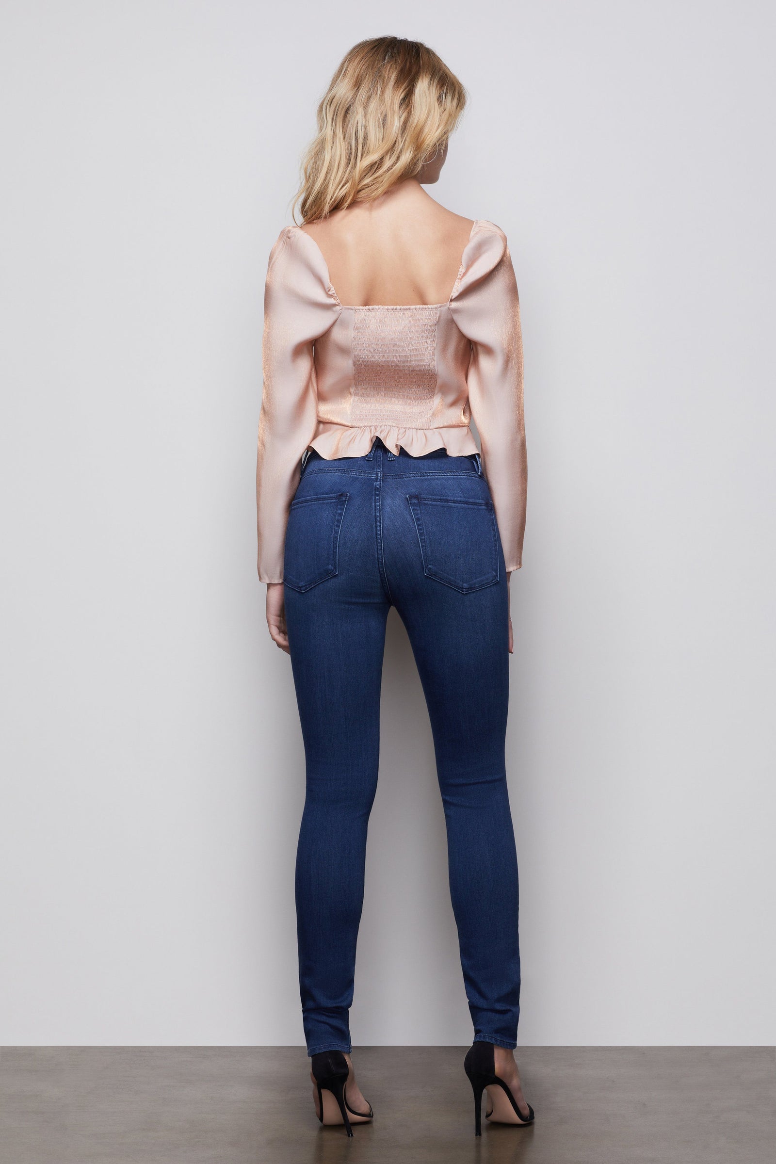 model: Size 0 |