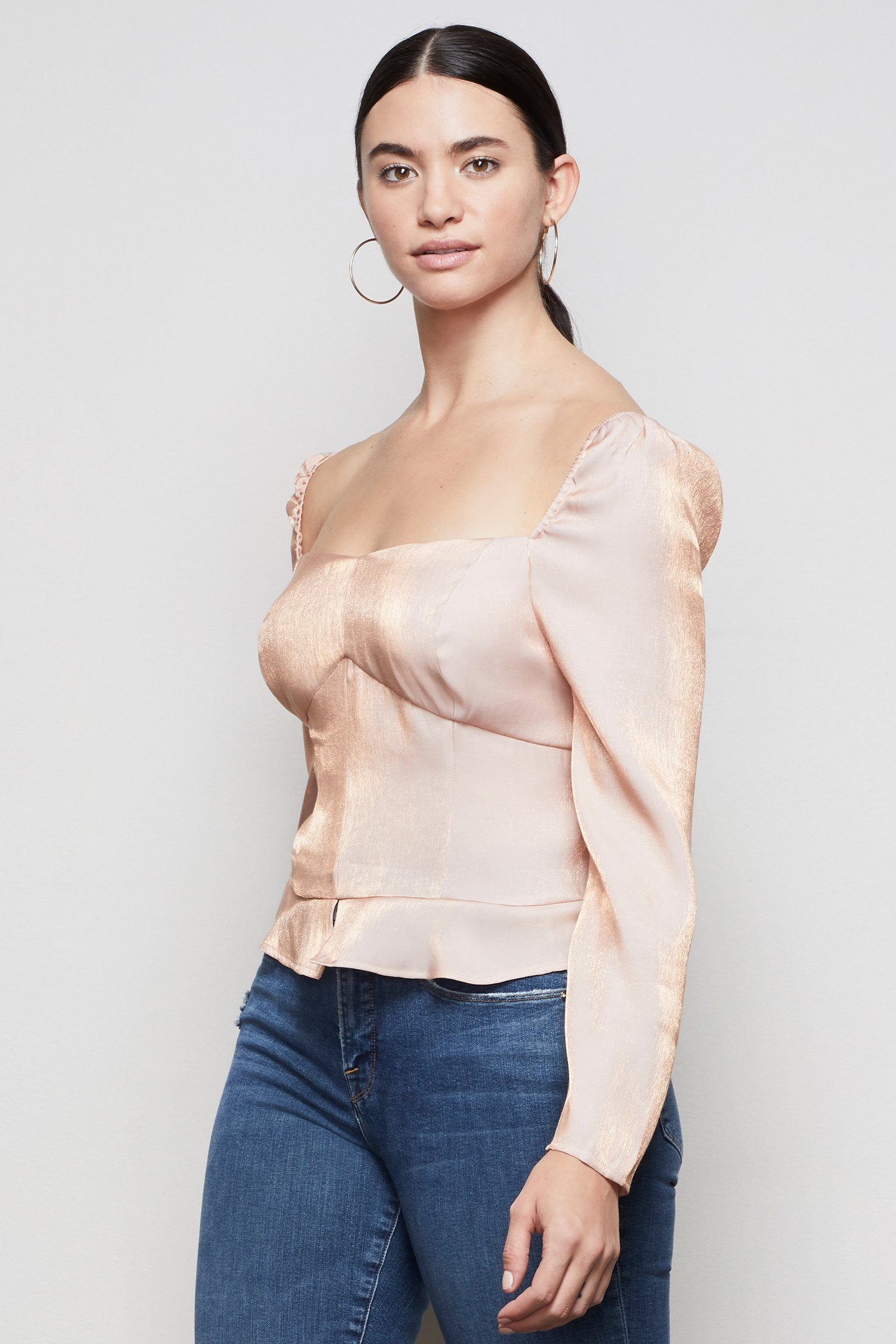 model: Size 8 |